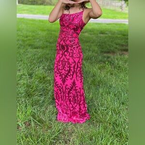 Selling a pink one strap prom dress, the brand is B. darlin and is a size 3/4.